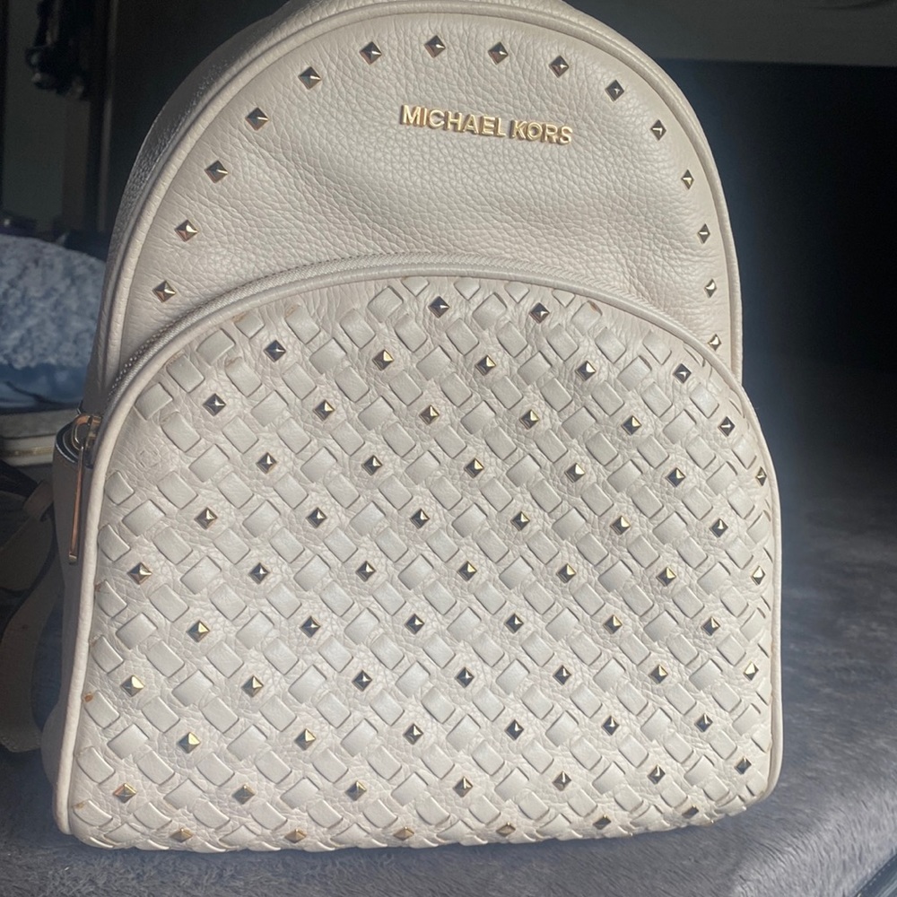 MK creme adjustable backpack